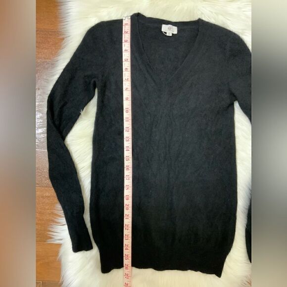 Sweater Weather for Women | AG size Xs - Picture 9 of 9